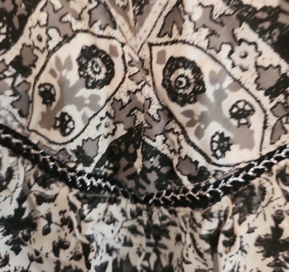 Lucky Brand Black and White Patterned Blouse - Picture 4 of 5